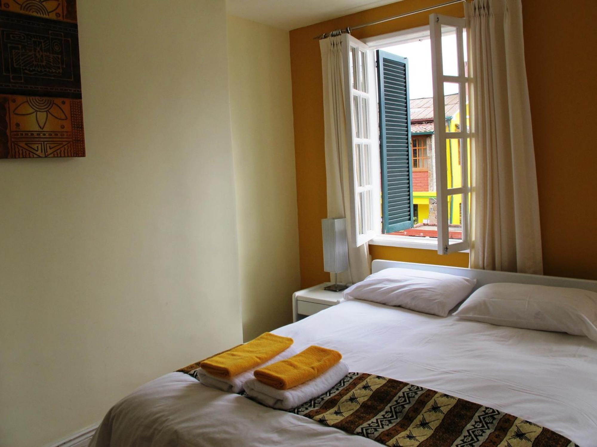 Hotel Cayman Quito Exteriör bild