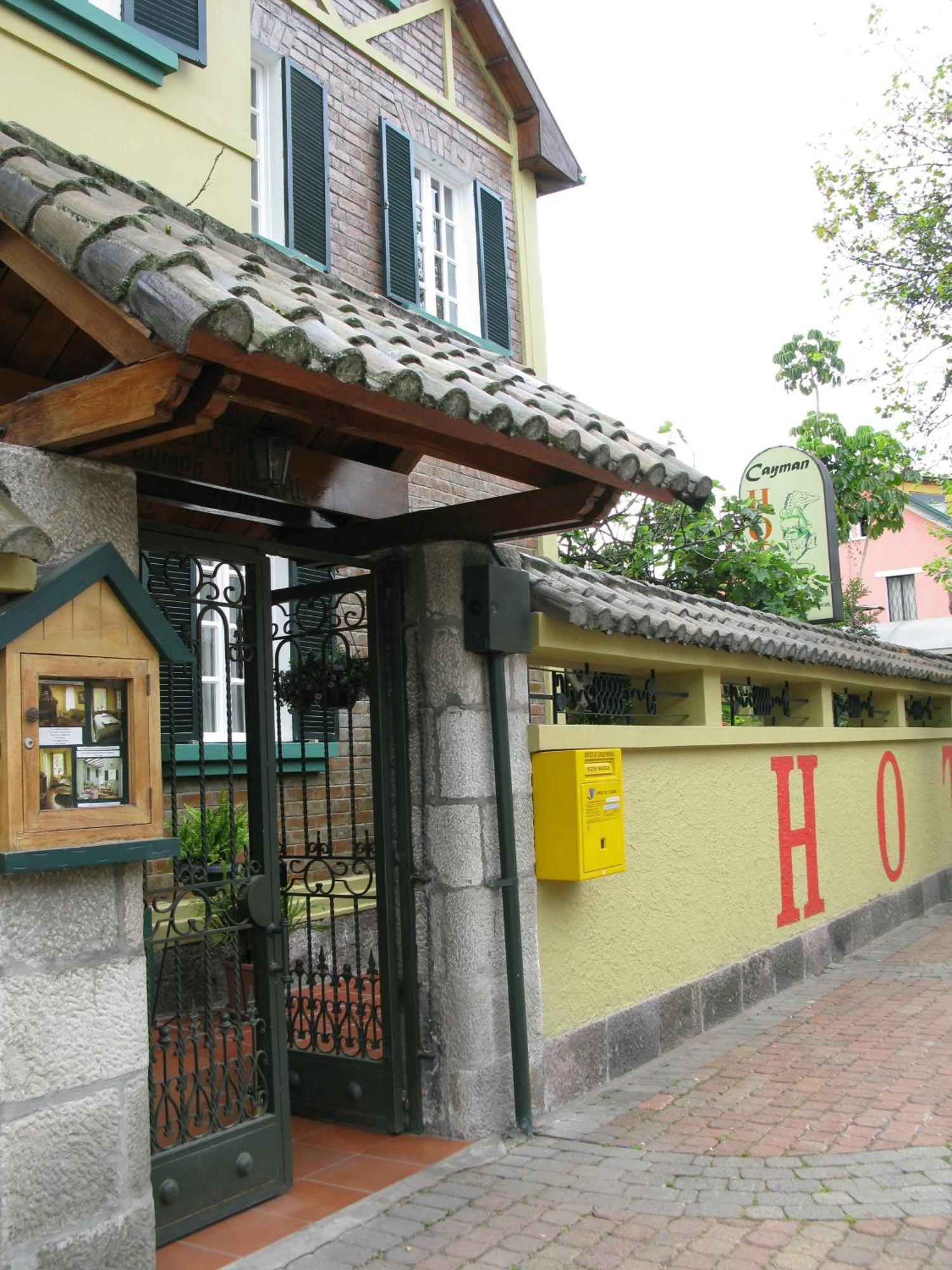 Hotel Cayman Quito Exteriör bild