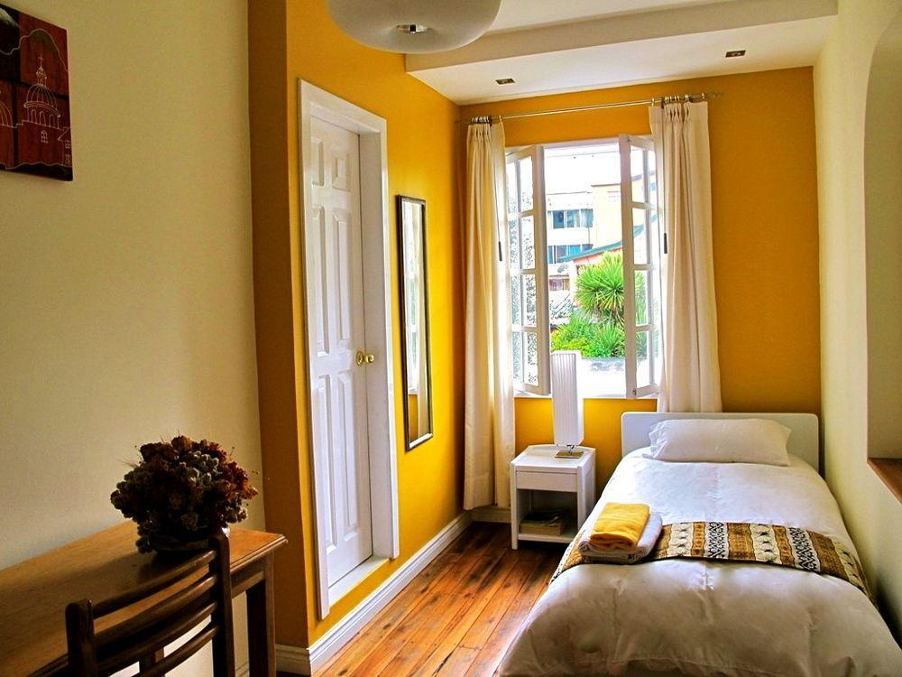 Hotel Cayman Quito Exteriör bild